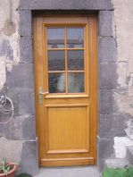 Porte en bois exotique